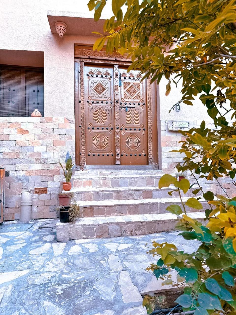 Omani House Inn نزل البيت العماني Нізва Екстер'єр фото